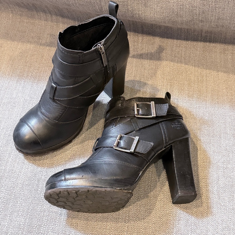 Harley Davidson Black Leather Buckle‎ Ankle Boots Block Heel D84447 Womens 8.5 - Picture 2 of 7